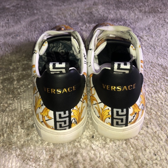 Versace shoes - Picture 5 of 6